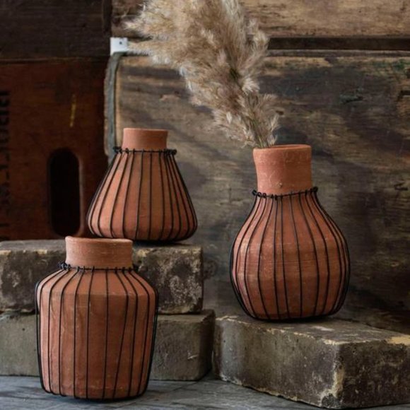 Terracotta Wire Vases - Set of 3 - Picture 1 of 4